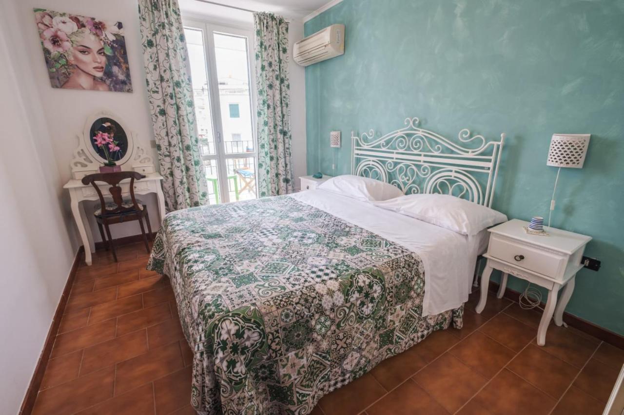 Borgo Blu Hotel Bacoli Buitenkant foto
