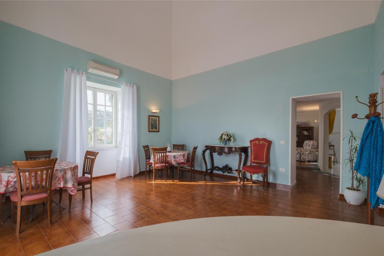 Borgo Blu Hotel Bacoli Buitenkant foto
